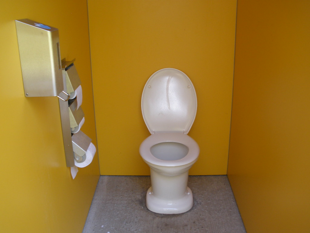 A public toilet in Norderstedt, Germany