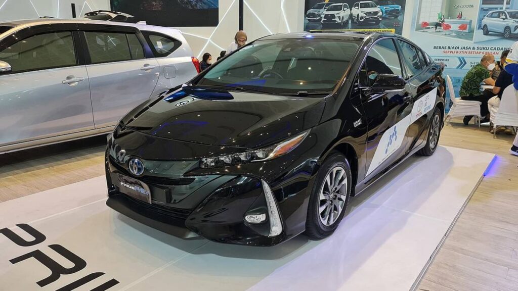 2022 Toyota Prius PHEV photographed at Gaikindo Indonesia International Auto Show