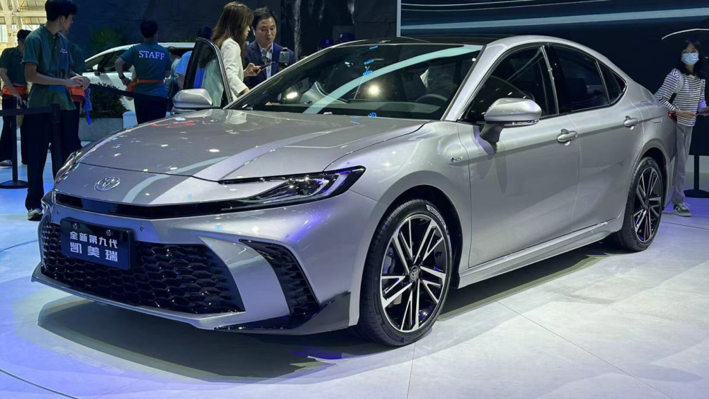 The Toyota Camry IX front at an auto show in Guangzhou