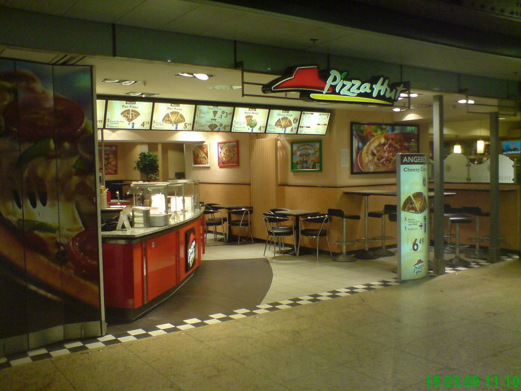 Pizza Hut Express location, Cologne Central Station