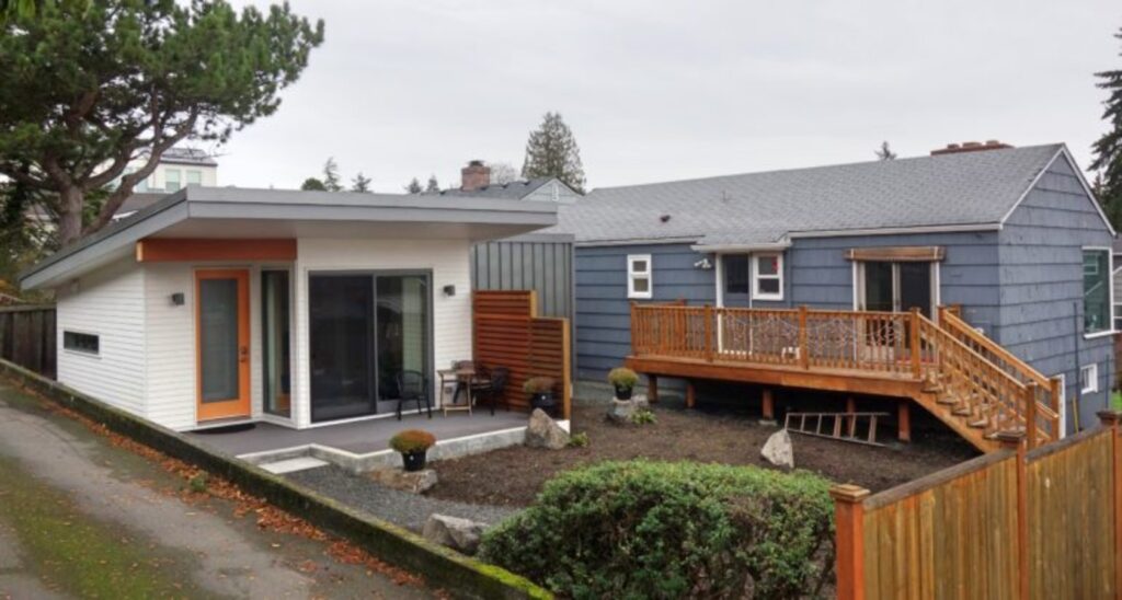 Wooden modular houses