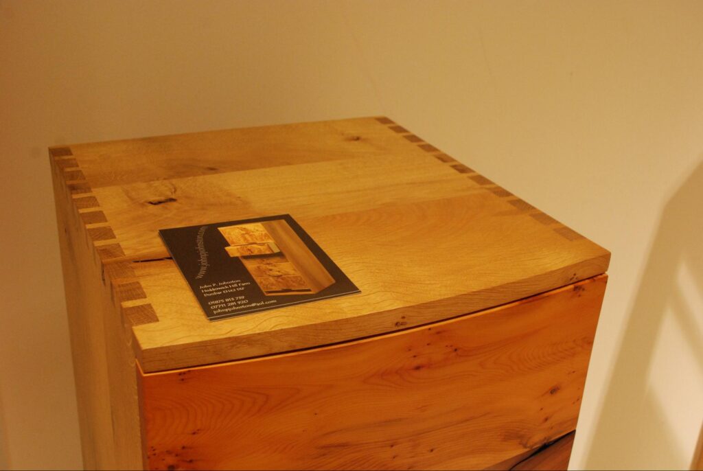 Furniture with dovetail joints