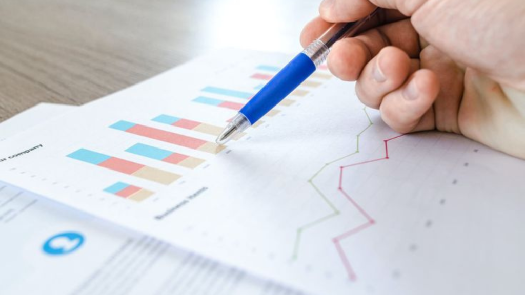 Holding a pen across a sheet of analyzed data