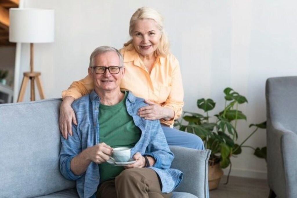 Old couple smiling