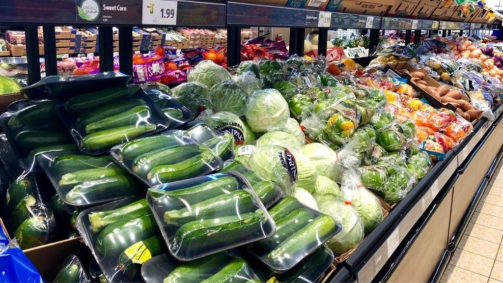 An aisle of groceries