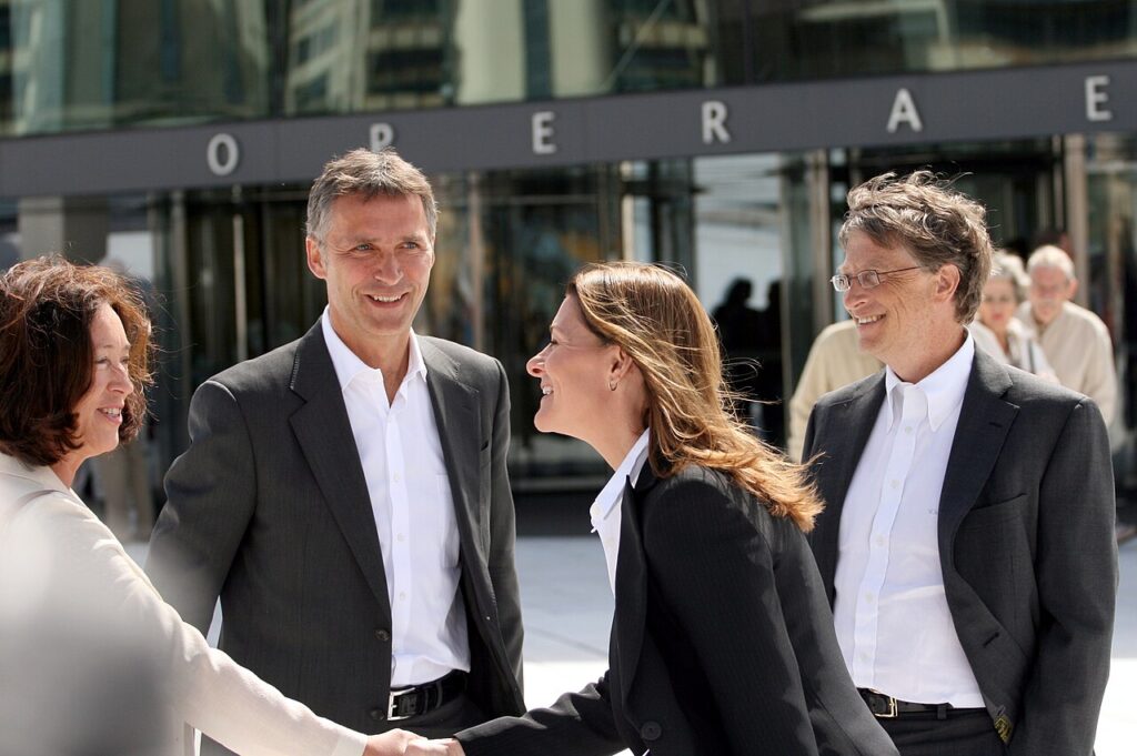 Bill and Melinda Gates meets Norwegian PM Jens Stoltenberg and his wife, Ingrid Schulerud