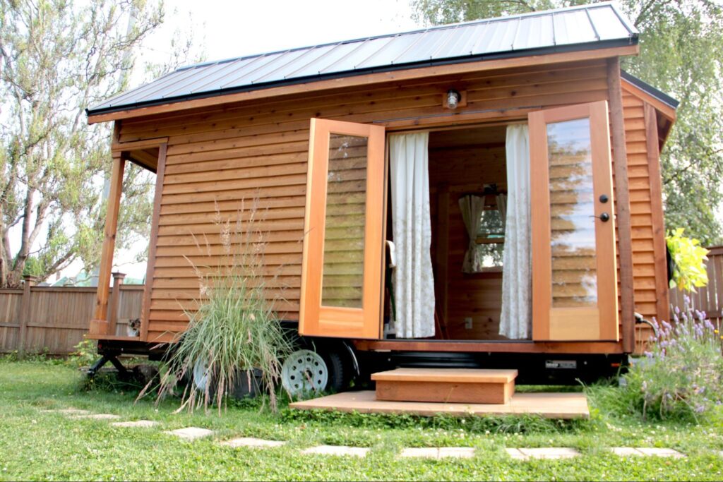 A fully furnished tiny house Tiny House