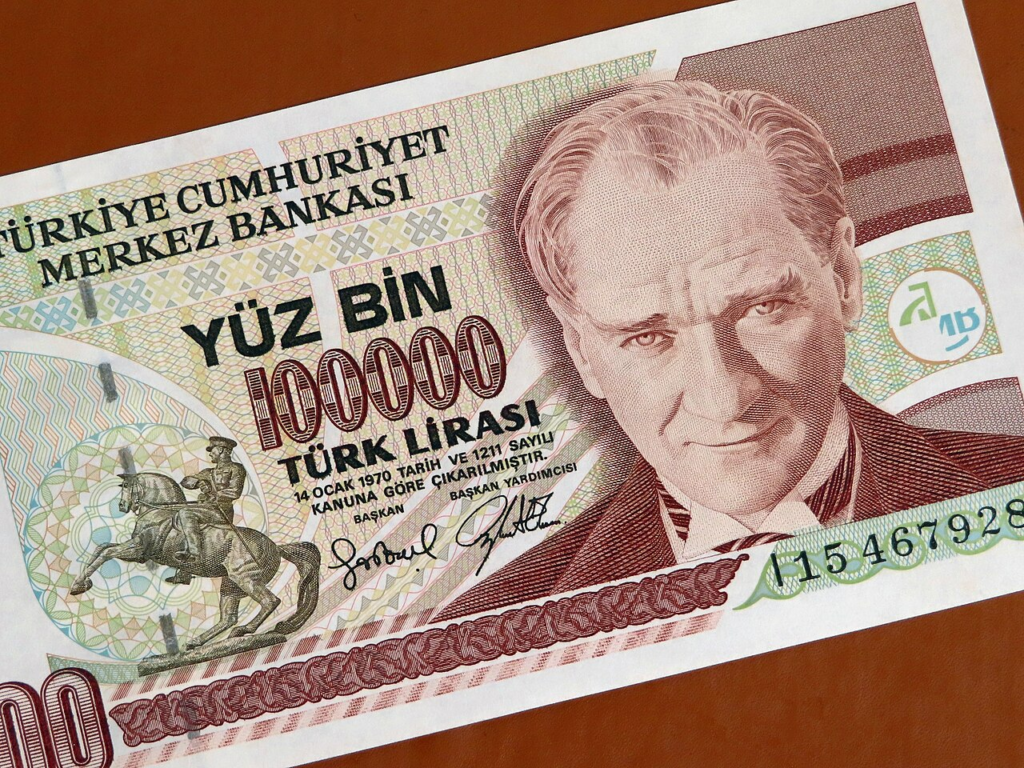 Turkish 100000 lira banknote