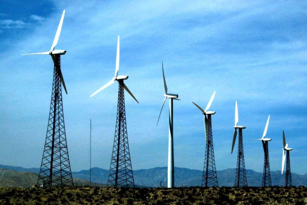 Hundreds of wind turbines in California