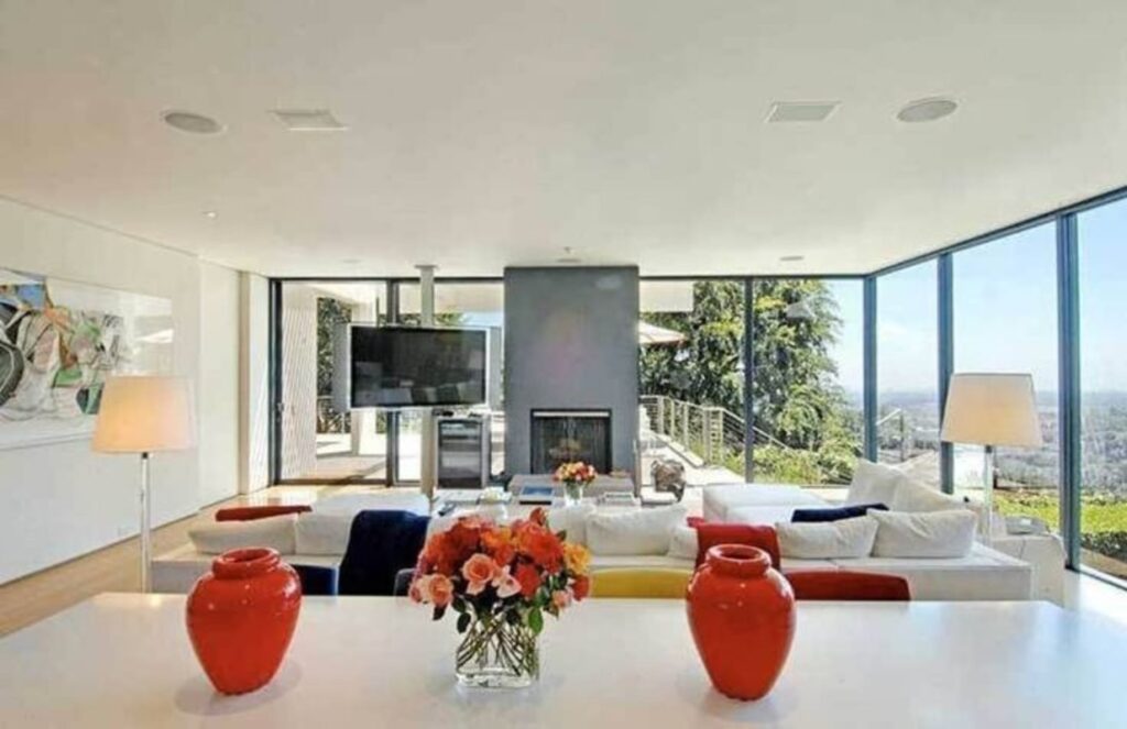 Interior view of Aniston's Bel-Air mansion