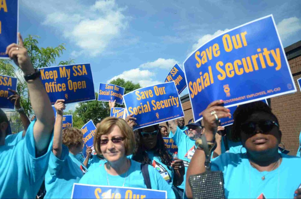 Hundreds of union activists from the AFGE