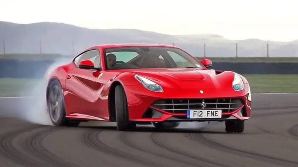 Ferrari F12 Innotech Exhaust Revving