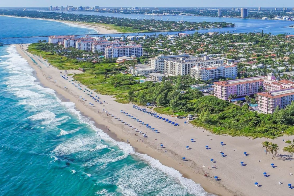 An image showing the aerial view of Florida