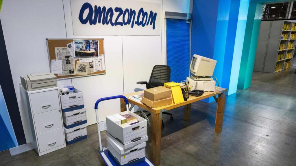 Recreation of Jeff Bezos’ garage office