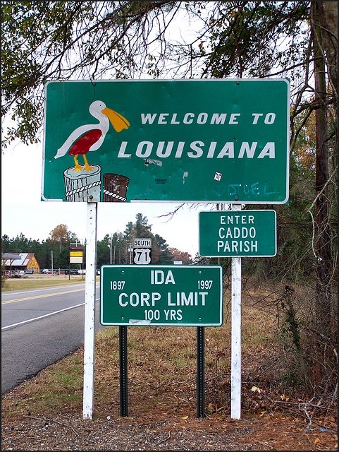 An image of a billboard saying welcome to Louisiana