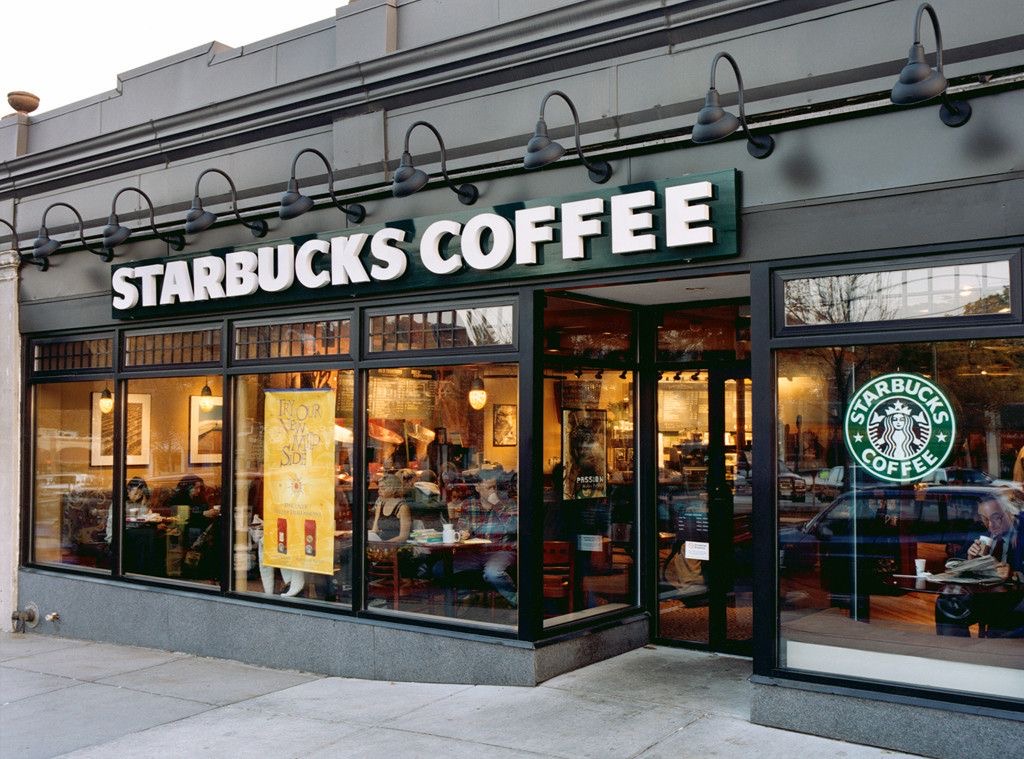 An image of a Starbucks restaurant