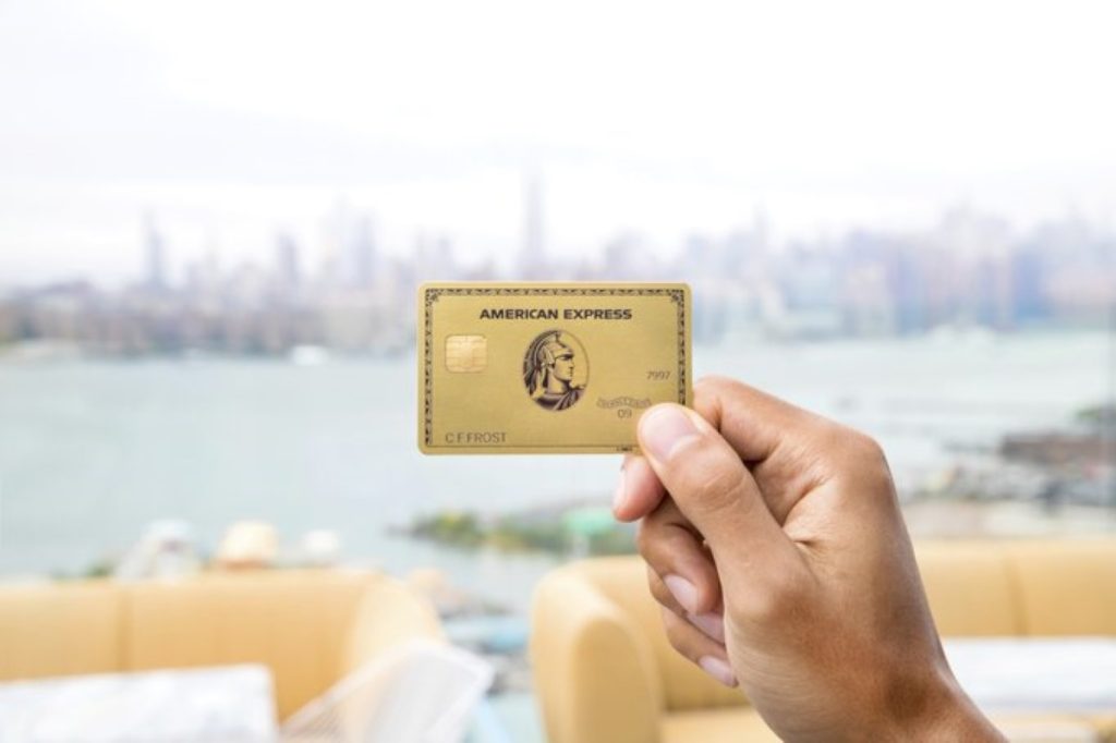 A platinum user of AmEx card using it to fund experiences